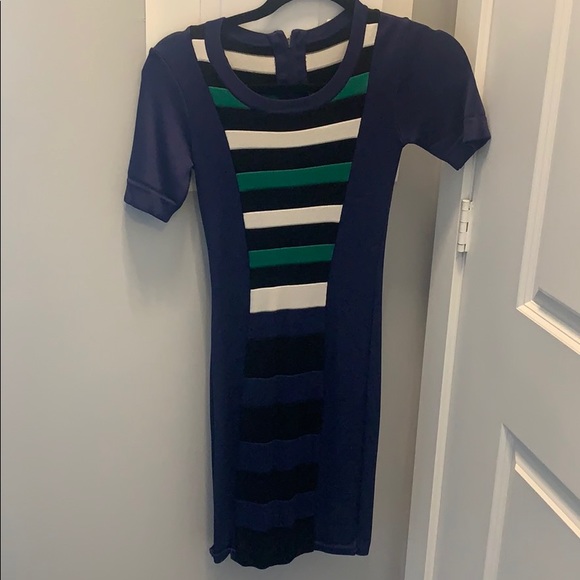 French connection Xs - Picture 1 of 2